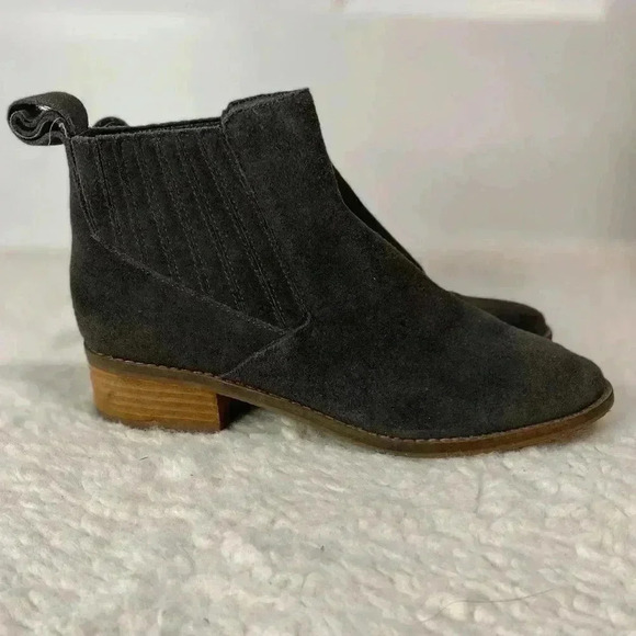 Dolce Vita Terra Charcoal Grey Suede Ankle Boots Size 6 - Picture 2 of 11